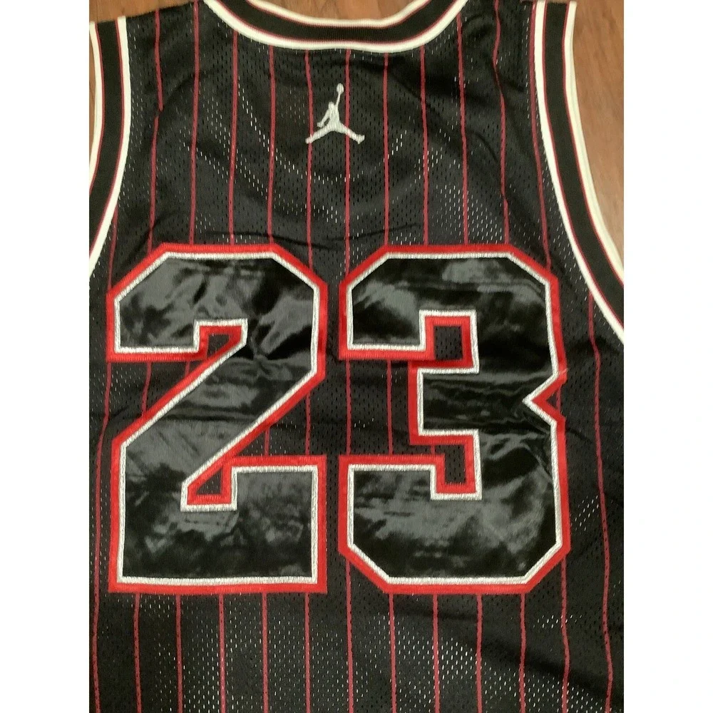 Jordan Mens Michael Jordan Jersey Pinstripes Sz Large Authentic Jordan Brand Jer